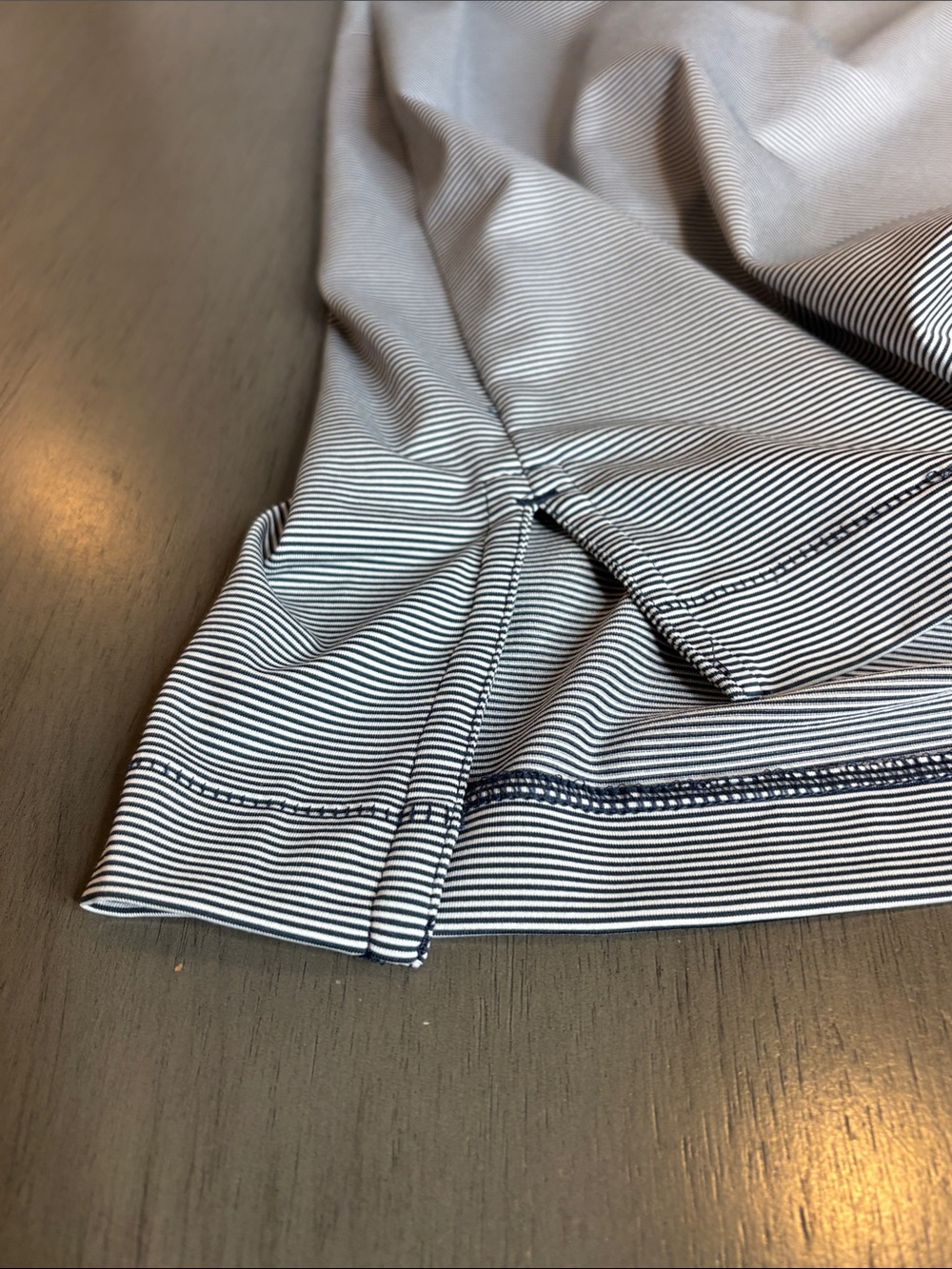 🩶 Peter Millar Men’s Golf Polo XL Blue Striped Performance Short Sleeve 🩶 - Picture 8 of 9